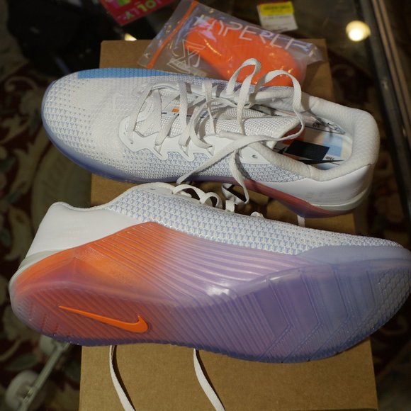 Brand New Nike Women's Metcon 5 Training Shoes 11 - Picture 2 of 9